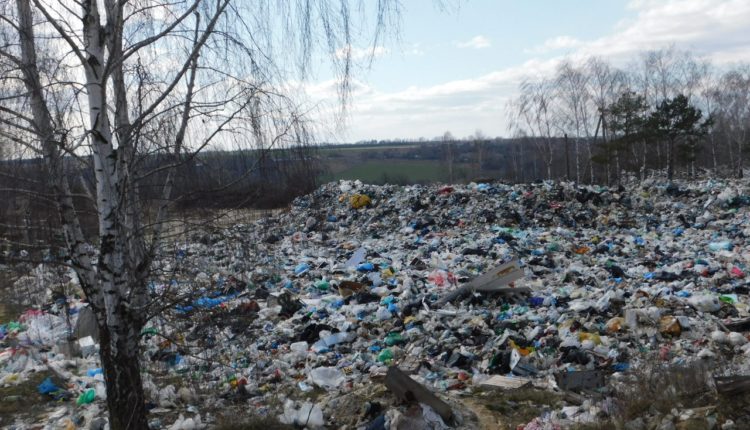 В Орловской области свалка готовится цвести и пахнуть