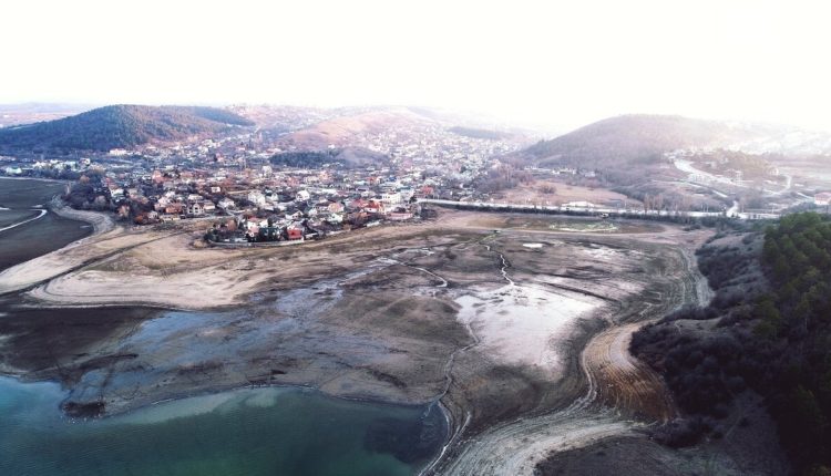 Симферопольское водохранилище обмелело