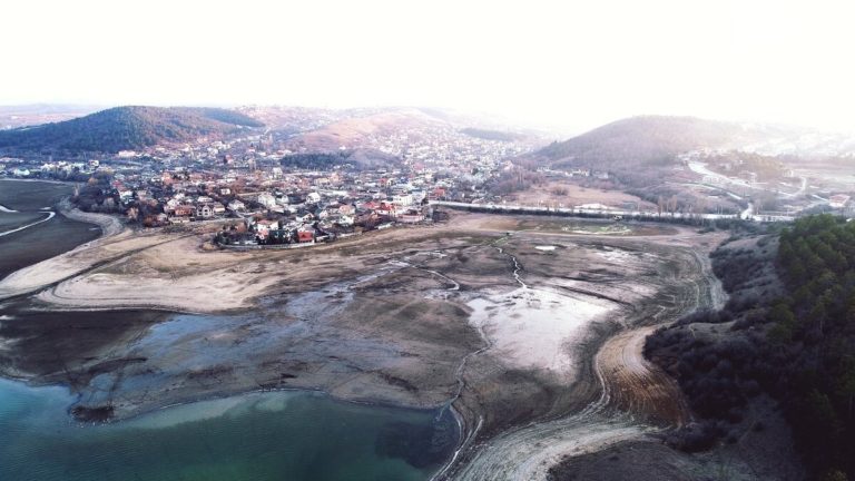Будут ли питьевую воду в Крыму подавать по графику?