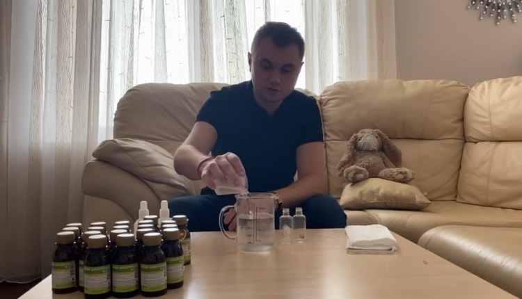 Из-за дефицита антисептиков в магазинах и аптеках средство можно приготовить самостоятельно