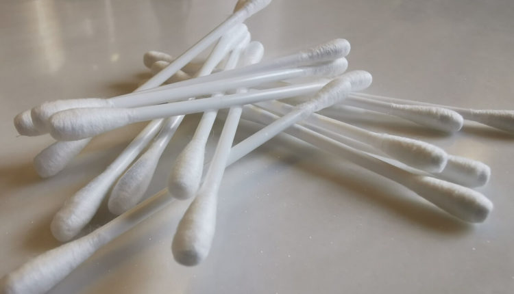 Франция радикально отказывается от пластика