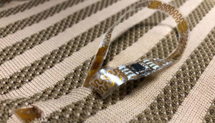 Датчики в одежде контролируют показатели организма