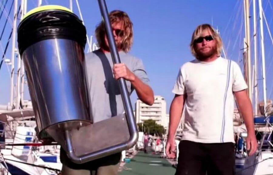 Австралийские серферы разработали устройство для очистки океана