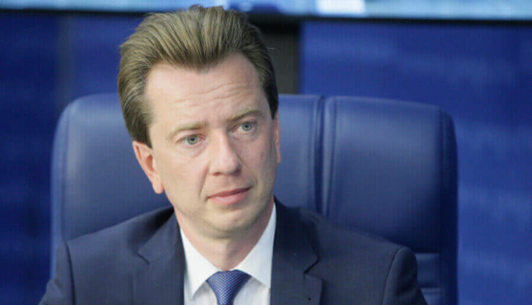 Владимир Бурматов