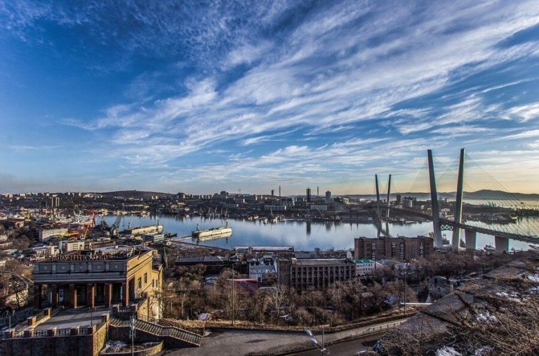 Мусор запылился