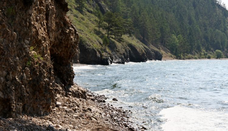 Залив. Байкал / Автор: Наталья Слободчикова