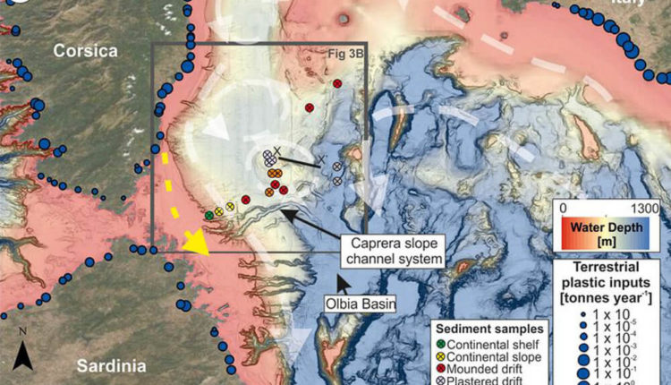 У берегов Италии обнаружена крупнейшая в мире концентрация микропластика