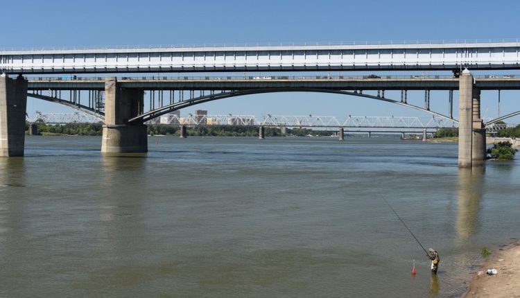 Ученые ТГУ впервые изучат загрязнение микропластиком Оби