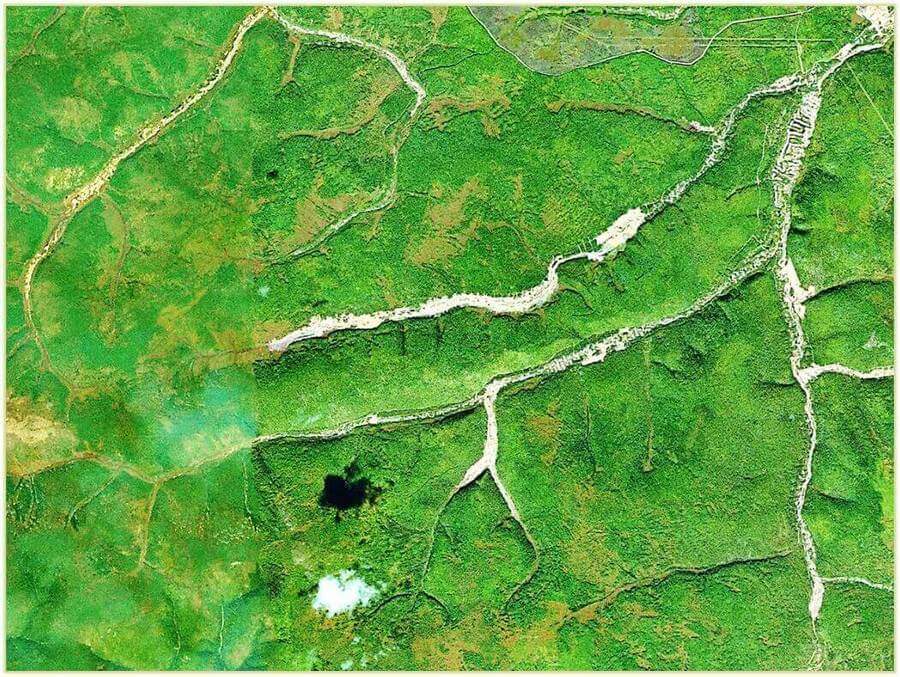 космоснимок примера золотодобычи в Амурской области
