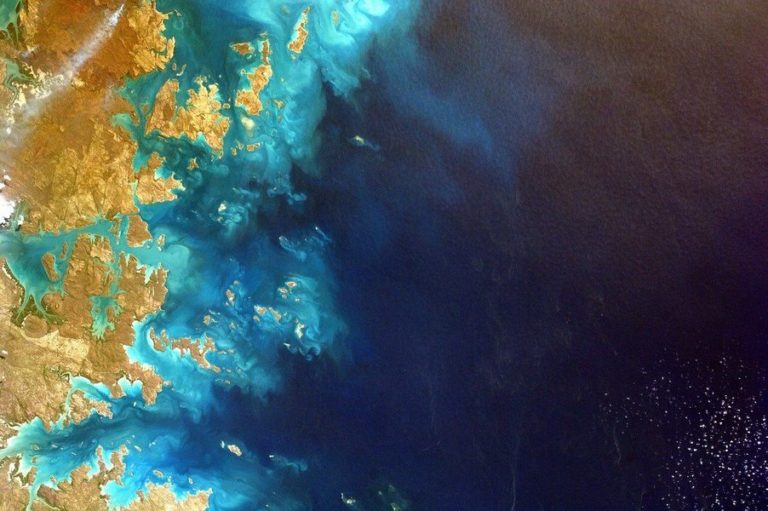 22 марта	— Всемирный день Воды