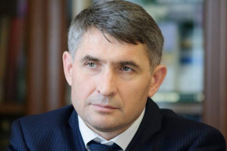 Врио главы Чувашии потребовал освободить пустые дома и квартиры от уплаты за ТКО