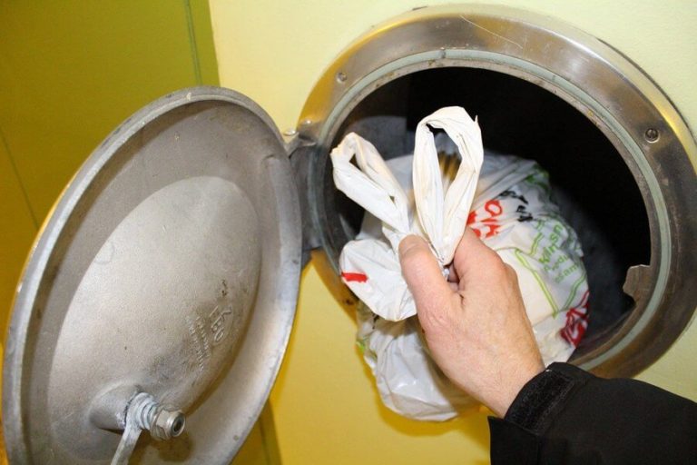 В России могут разрешить строить дома без мусоропроводов