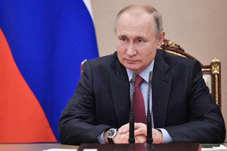Путин поручил определить объём изоляции объектов Усолья-Сибирского