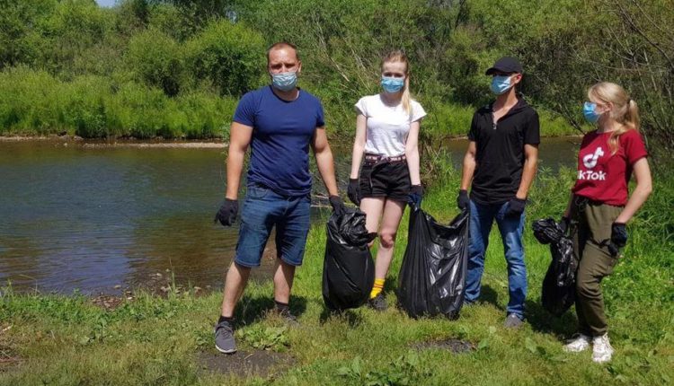 субботник на Ушаковке