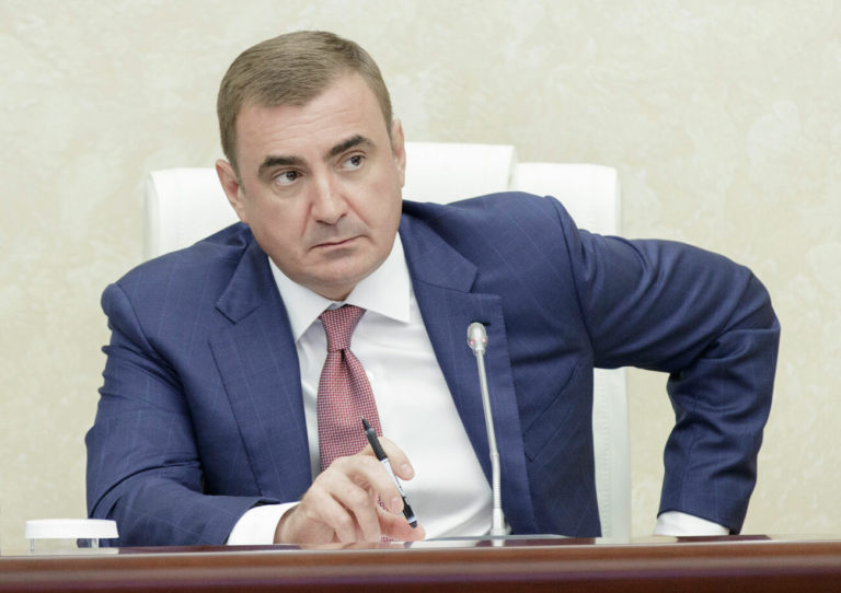 Алексей Дюмин поручил проверять воздух вокруг химзавода «Азот» в Новомосковске