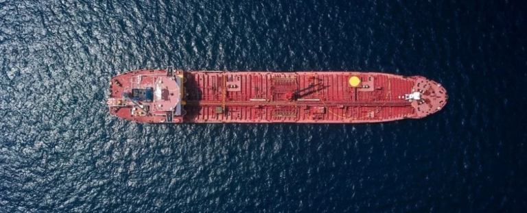 Заброшенный нефтяной танкер в Красном море может вызвать экологическую катастрофу