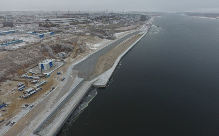 В Волгограде завершены работы по укреплению берега за 800 миллионов