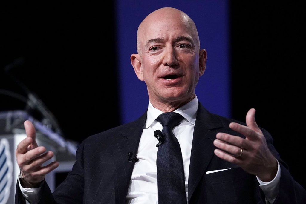 Глава Amazon потратит на борьбу с проблемами климата 10 миллиардов долларов