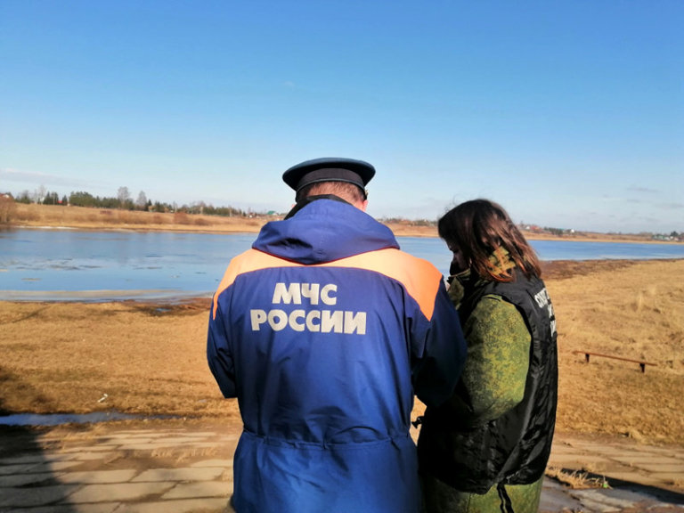 Появился предполагаемый виновный в разливе нефти на Волхове