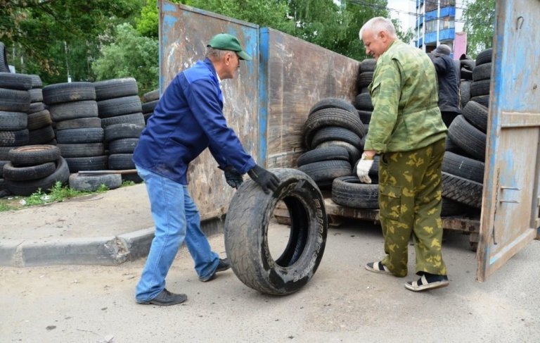 Жители Подмосковья сдали в переработку 6,5 тысяч старых шин
