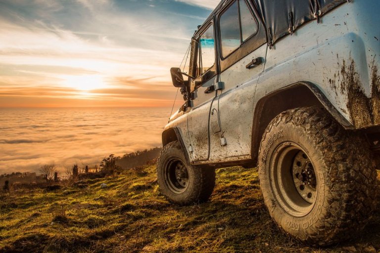 В Крыму введут штрафы за незаконный джиппинг и мототуризм