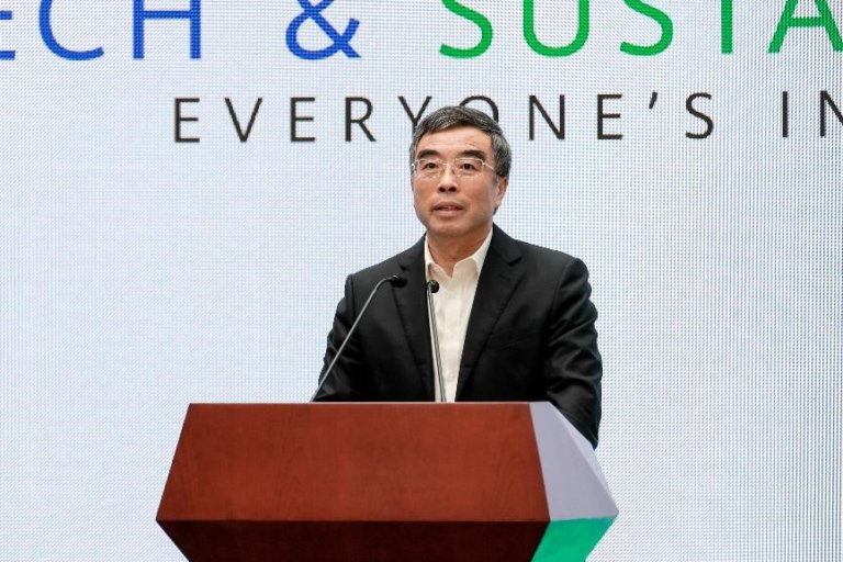 Huawei помогла сократить выбросы CO2 на 160 млн тонн