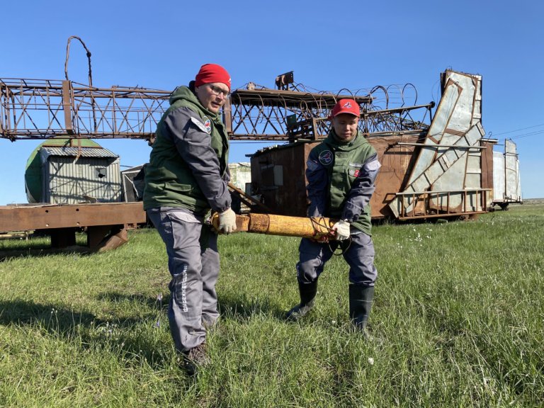 Волонтёры собрали на Ямале более 20 тонн металлолома