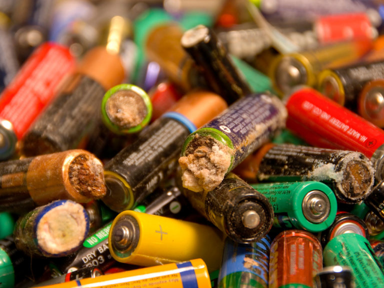 Duracell возьмёт на себя очистку Камчатки от использованных батареек