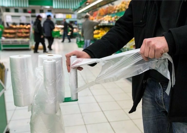 На Украине 10 декабря отменят бесплатные пластиковые пакеты