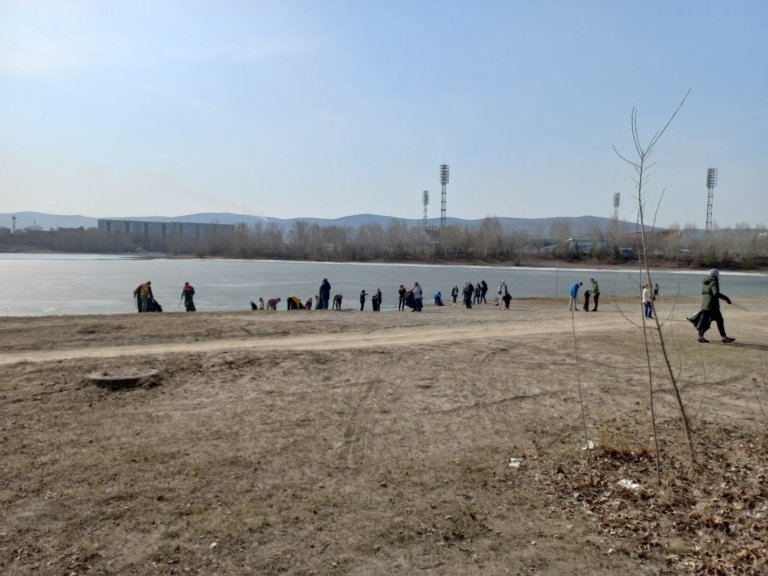 В Красноярском крае расчистили от мусора более 100 км побережья