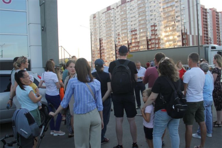 Оренбуржцы жалуются на регулярную вонь в воздухе