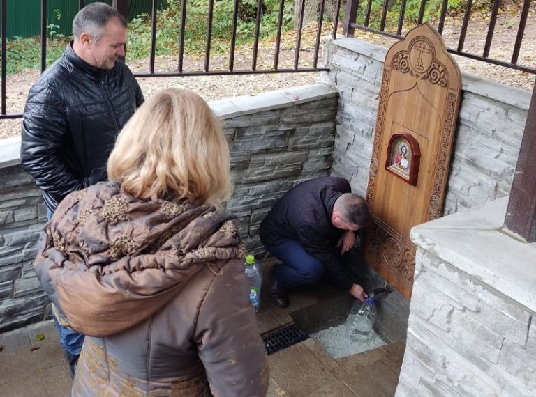 В Подмосковье благоустроили два родника