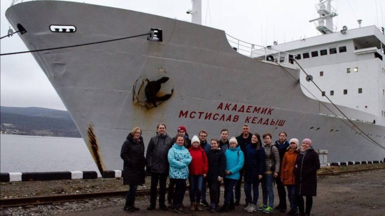 Ученые найдут затонувшие в Карском море контейнеры с ядерными отходами