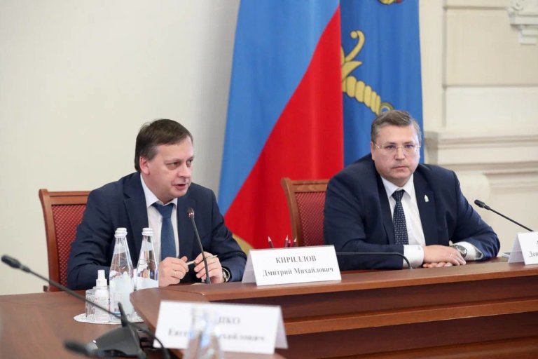 К 2024 году в Астраханской области расчистят 300 км русел Волги