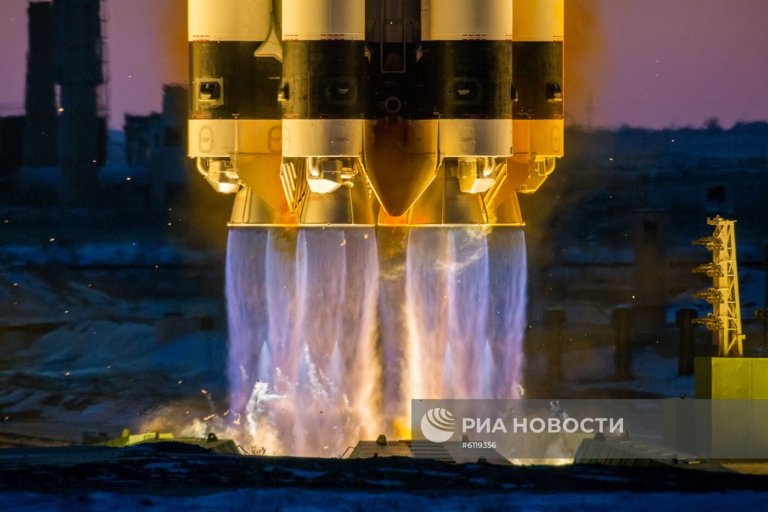 Ракета «Протон-М» с метеоспутником «Электро-Л» №4 стартовала с космодрома Байконур