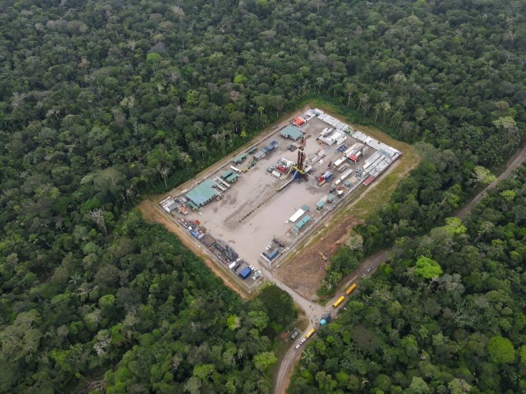 Жители Эквадора проголосовали за прекращение бурения нефтяных скважин в нацпарке Ясуни
