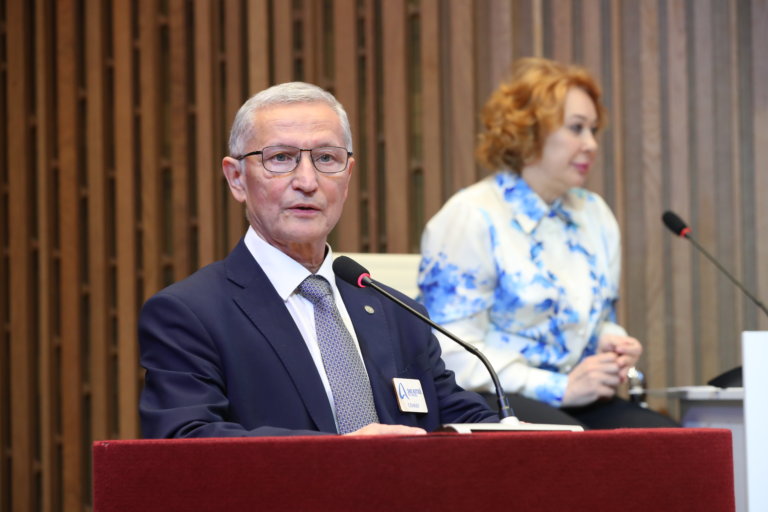 Эксперт: «Главная задача – убрать конфликт между биосферой и техносферой»