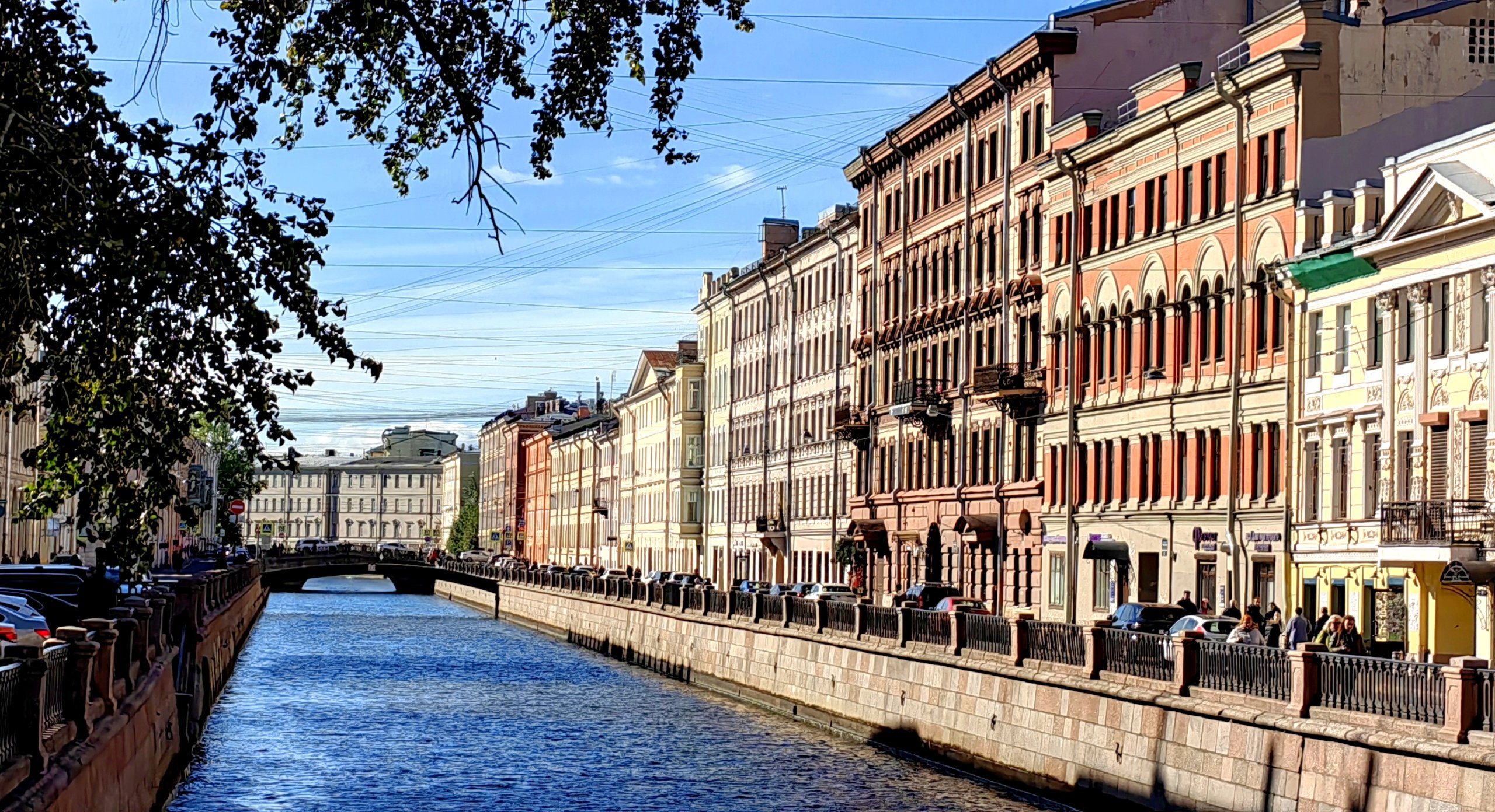От сбора до переработки: в Петербурге разработали комплексную программу обращения с отходами
