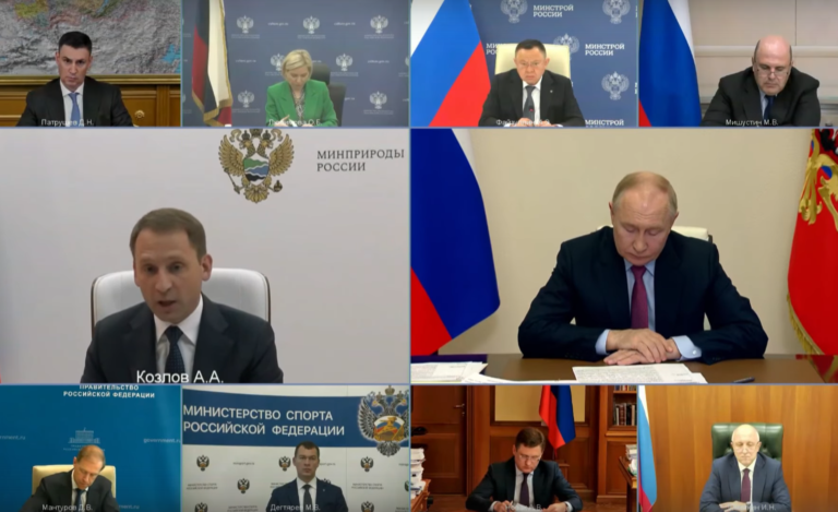 Глава Минприроды РФ о лесных пожарах: «Обстановка осложняется…»