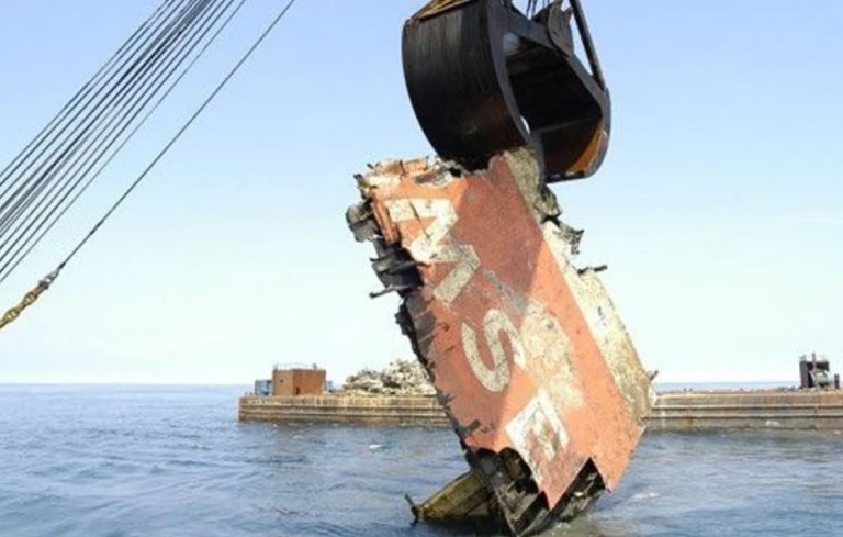 На Дальнем Востоке до конца года поднимут 656 затонувших судов
