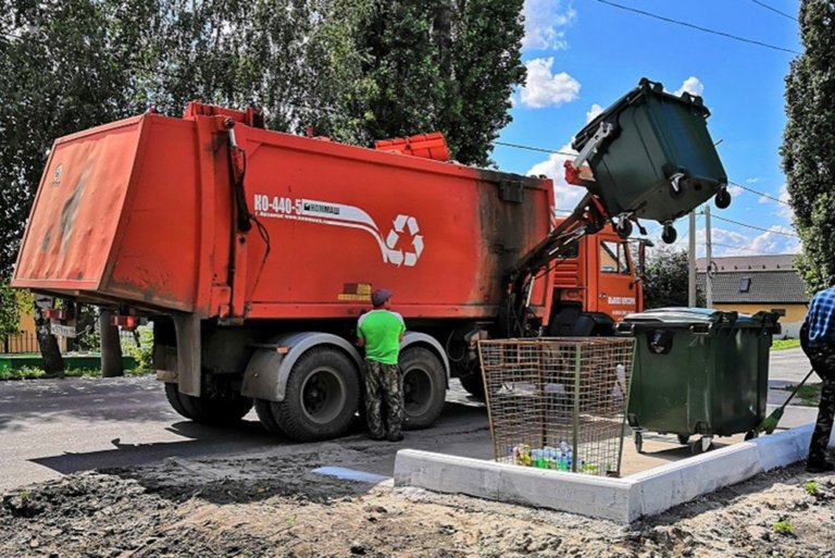Долги за вывоз мусора можно будет погашать через «Госуслуги»