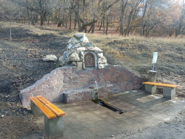 На «Кумысной поляне» в Саратове реконструировали родник