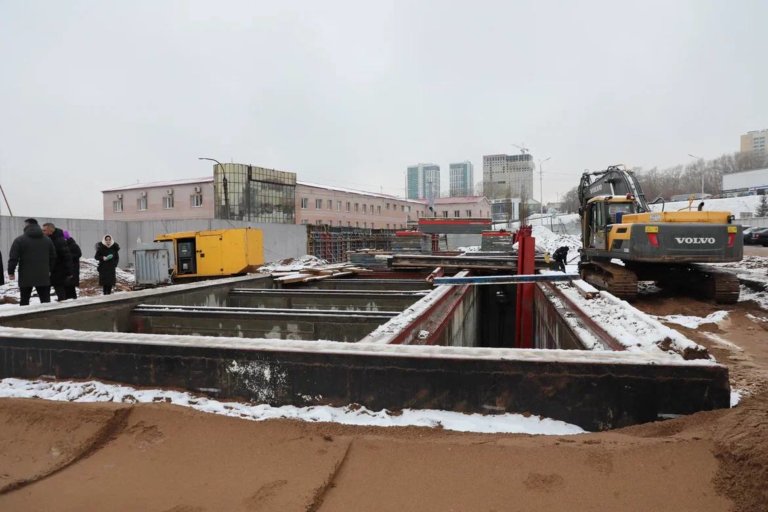 Жители Уфы выступают против снегоплавильни