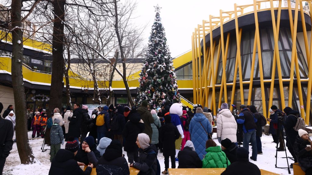 В Московском зоопарке открылась экоелка