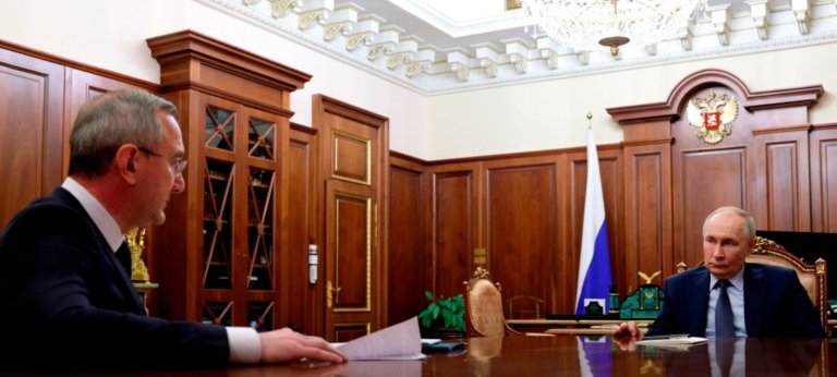 Путин призвал главу Калужской области убрать 222 свалки в регионе