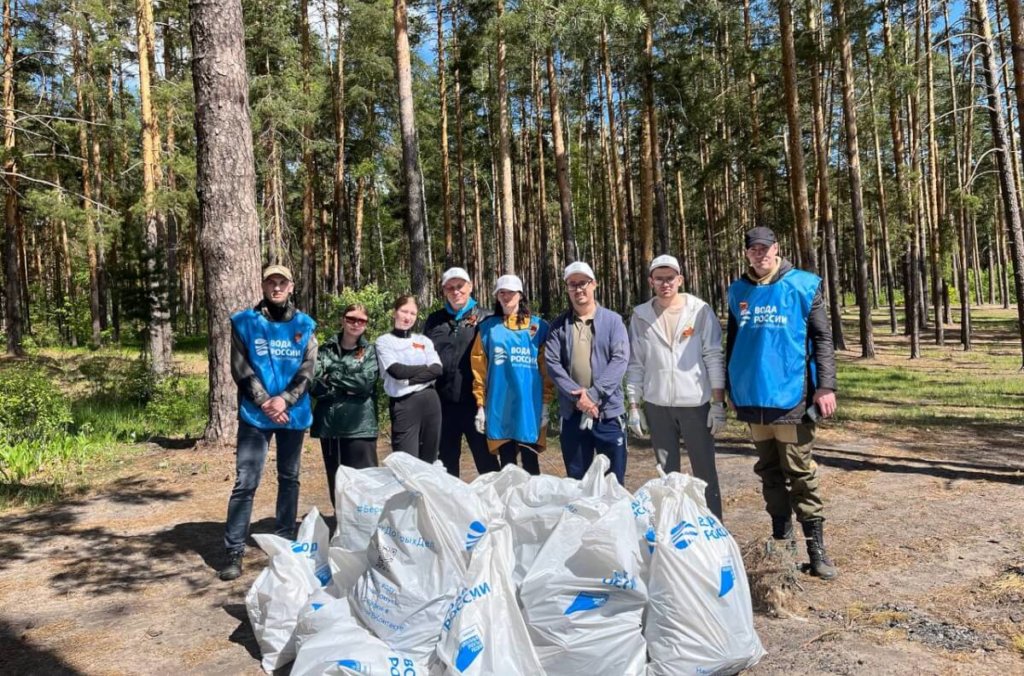 119 человек очистили берега Пензенского водохранилища