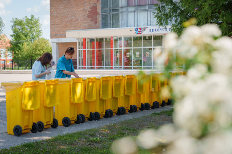Экомобиль  начнет работу в Подмосковье: переработка пластика в обмен на бонусы