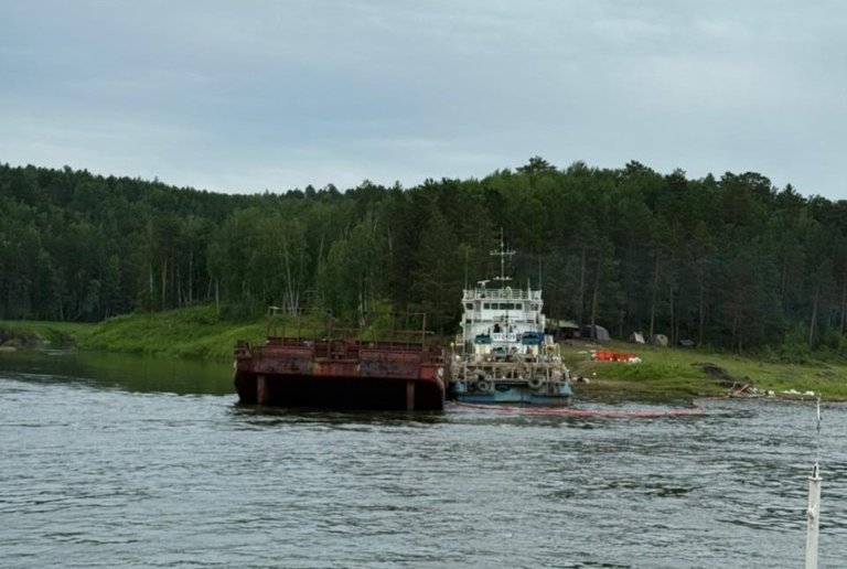 Ущерб от разлива топлива в Енисее составил 1,2 млрд рублей