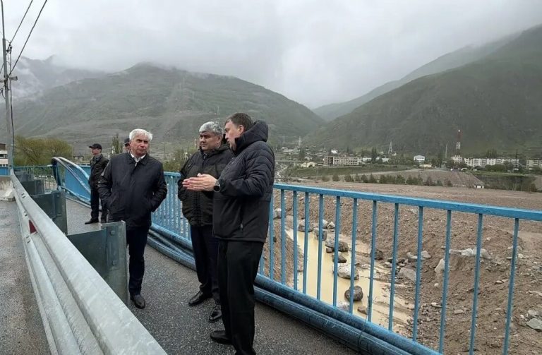 В Кабардино-Балкарии завершают расчистку реки Герхожан-Суу